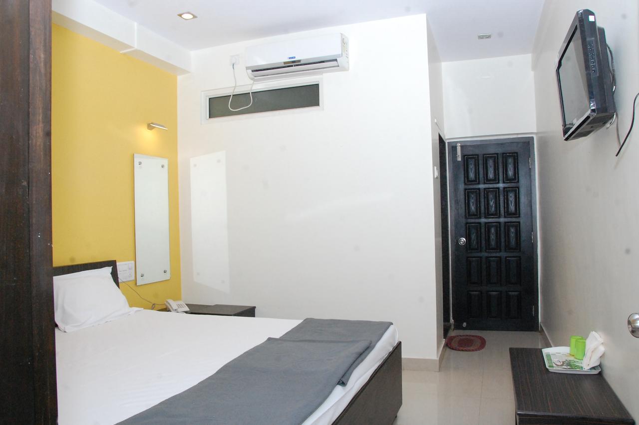 Vitthal Inn Pandharpur Extérieur photo