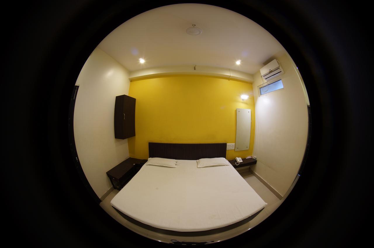 Vitthal Inn Pandharpur Extérieur photo